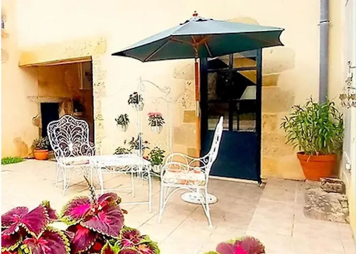 Apartment Linden Saint-Claud